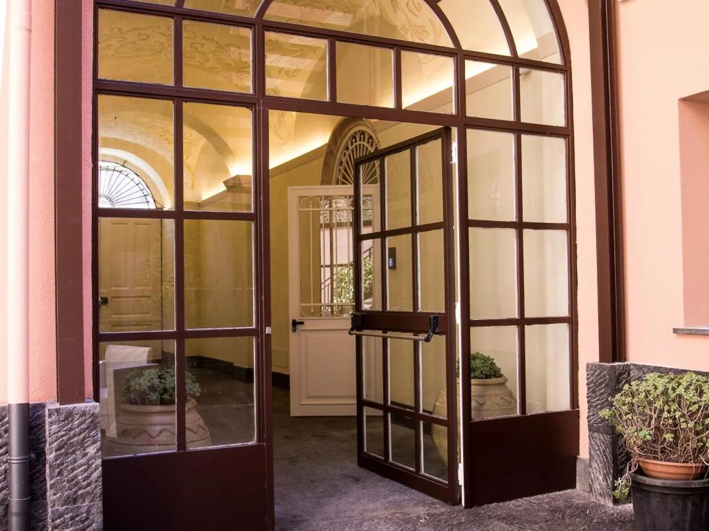 Bilocale Il Rigoletto Near Central Station Apartment Catania
